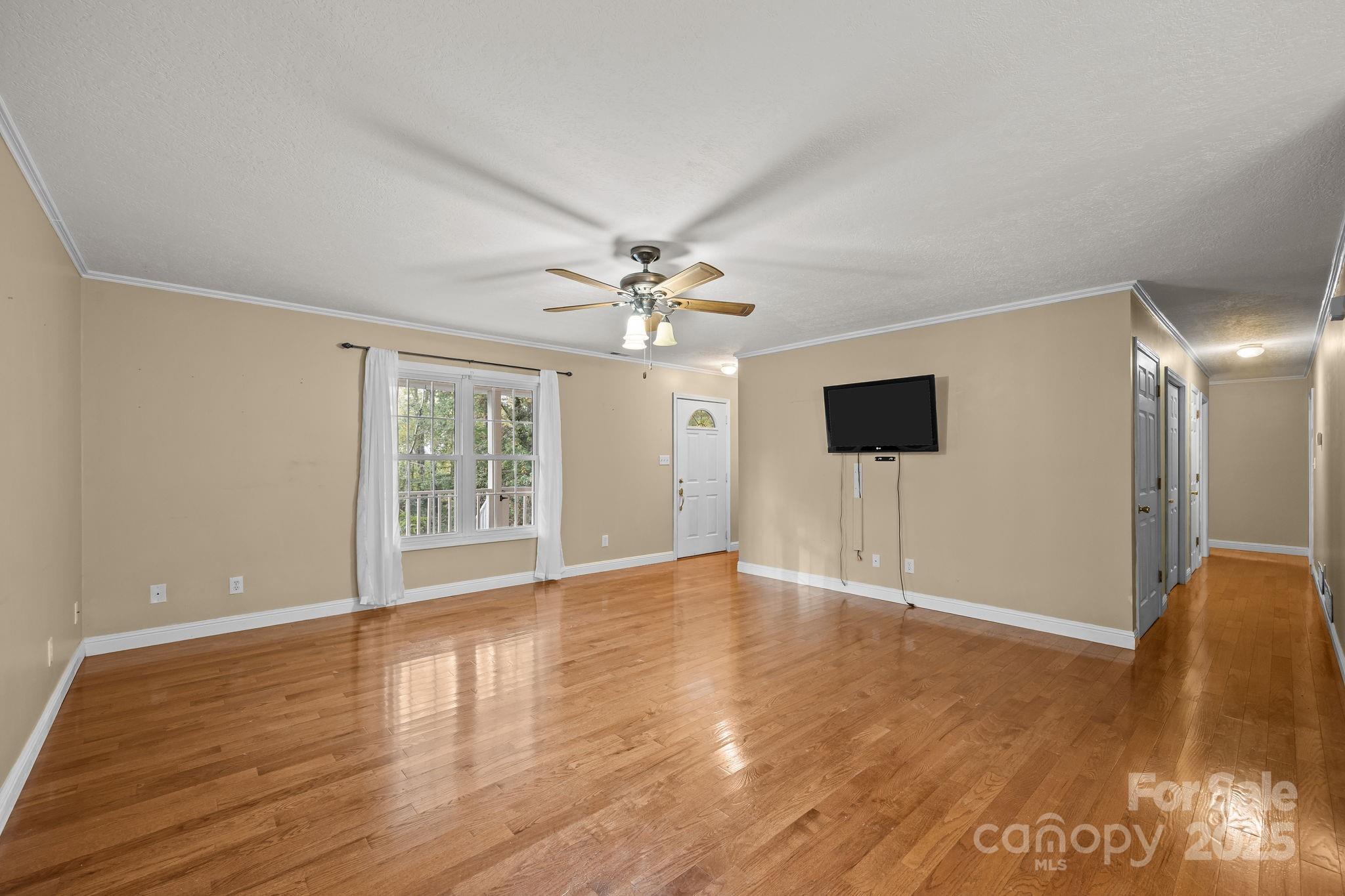 73 Waters Road Asheville NC 28805