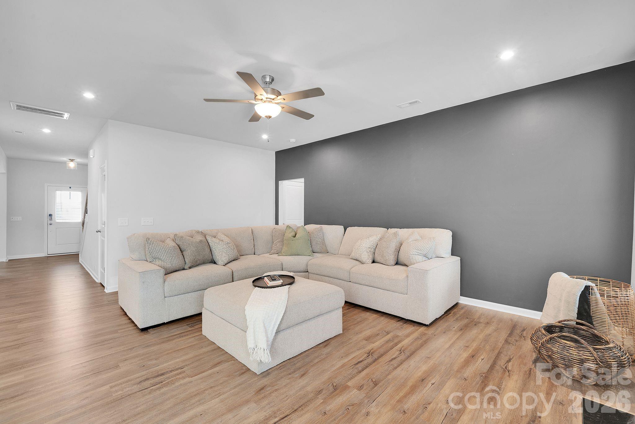 6409 Alanbrook Road Charlotte NC 28215