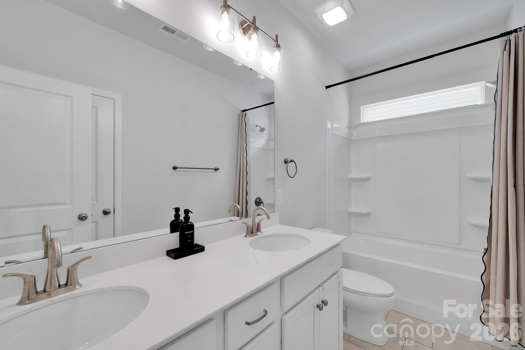 6409 Alanbrook Road Charlotte NC 28215