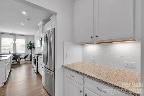 6409 Alanbrook Road Charlotte NC 28215