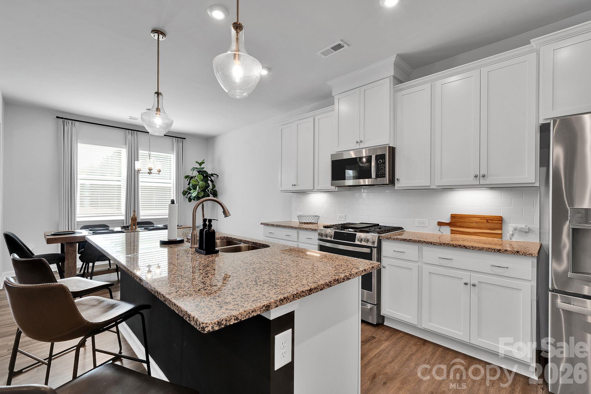6409 Alanbrook Road Charlotte NC 28215
