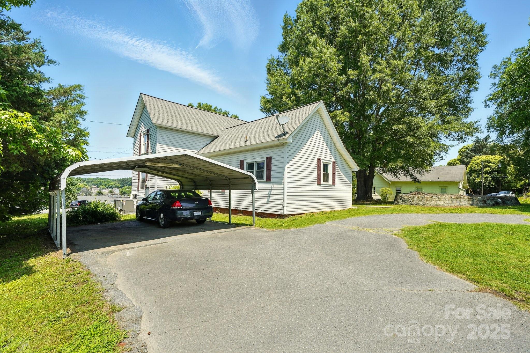 238 N Depot Street Albemarle NC 28001