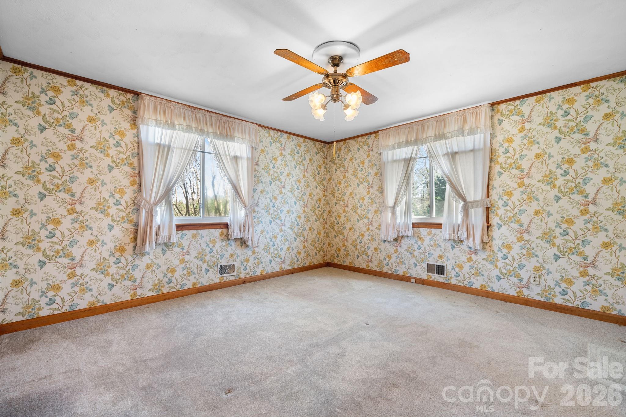 3335 25th Avenue NE Hickory NC 28601