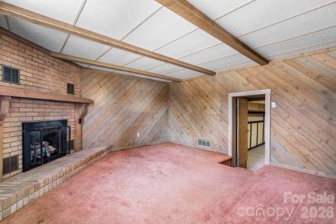 3335 25th Avenue NE Hickory NC 28601