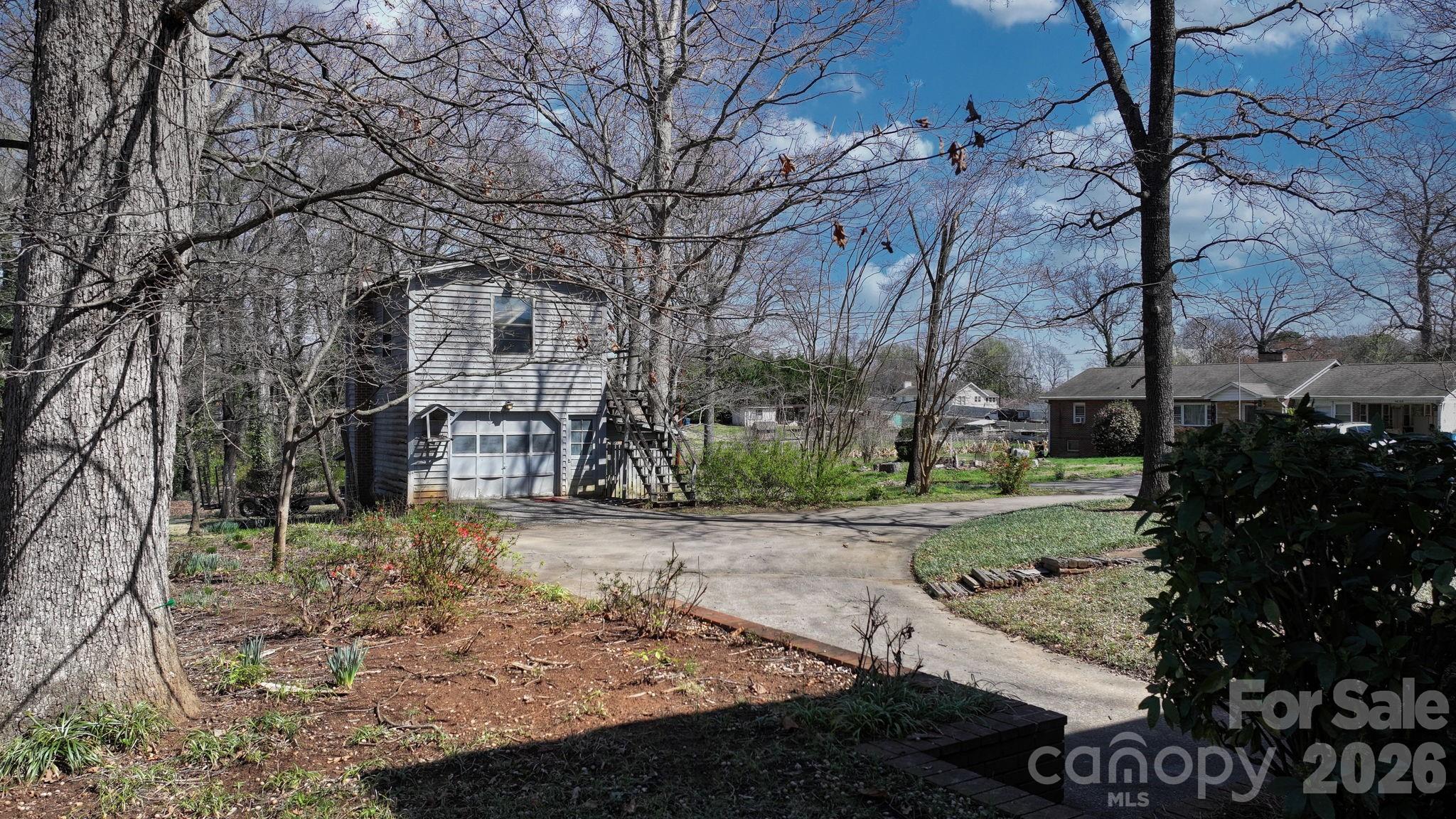 3335 25th Avenue NE Hickory NC 28601