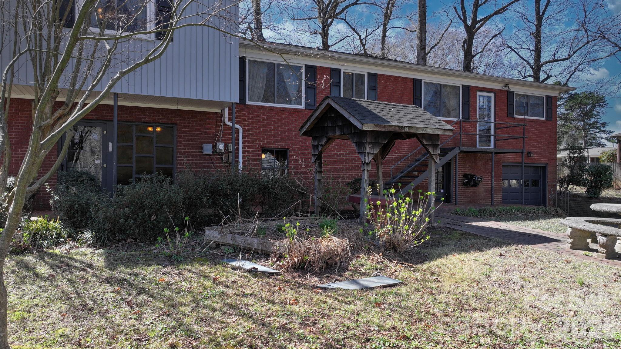 3335 25th Avenue NE Hickory NC 28601