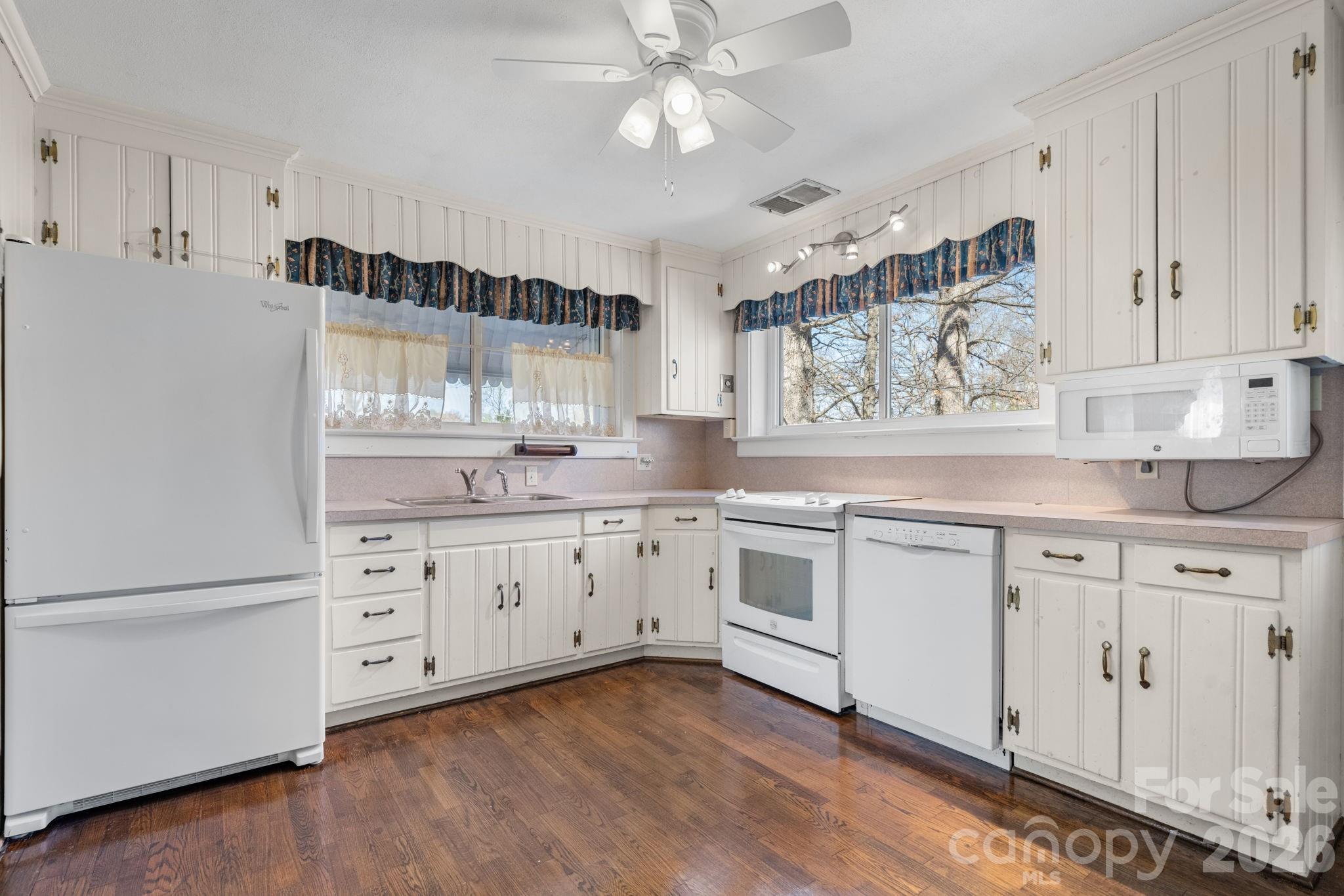 3335 25th Avenue NE Hickory NC 28601