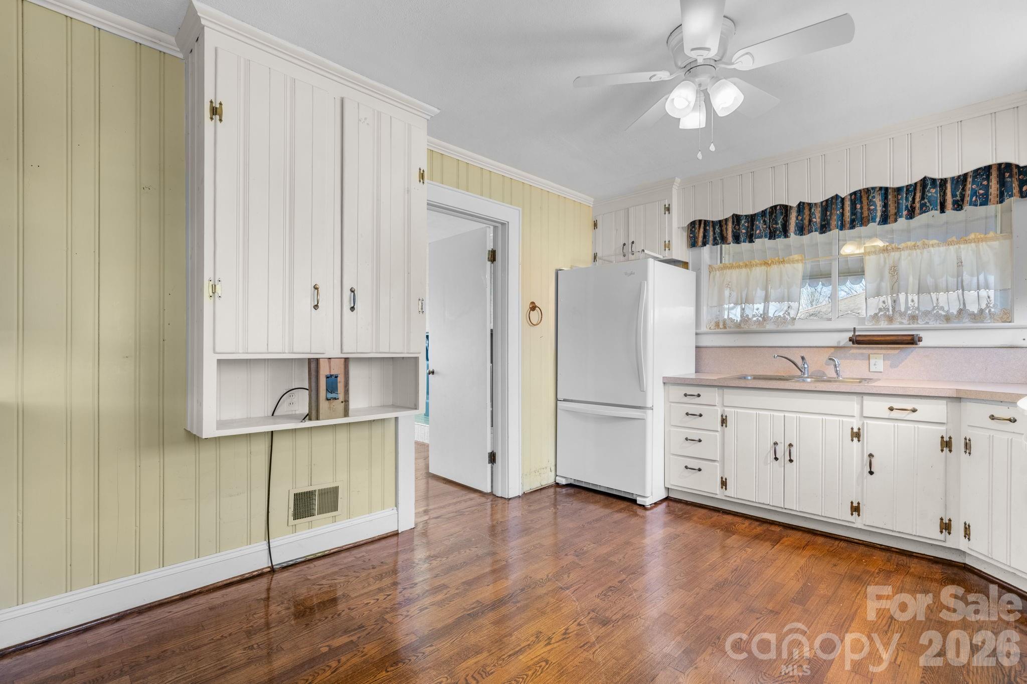3335 25th Avenue NE Hickory NC 28601
