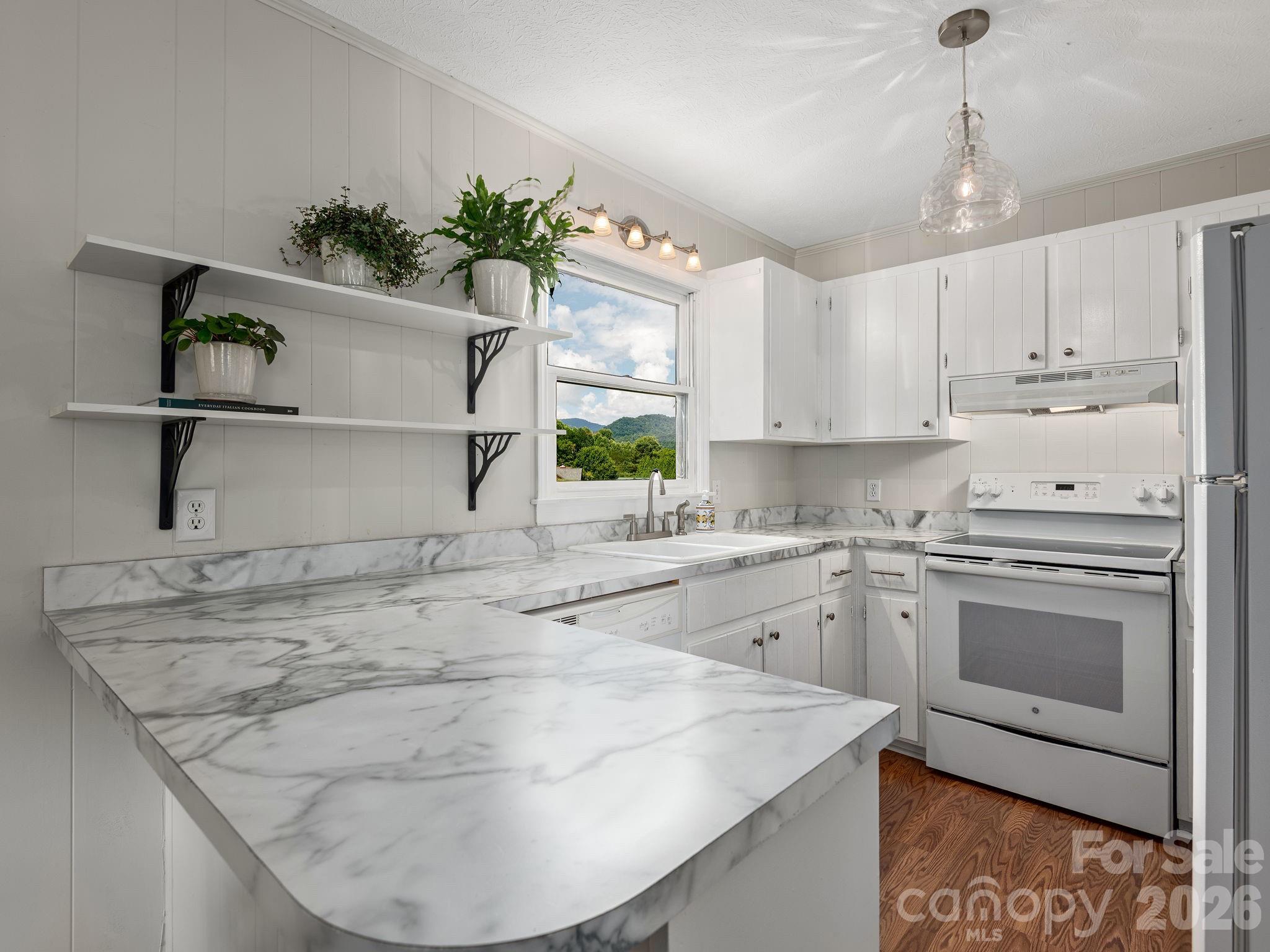 54 Brookside Lane Maggie Valley NC 28751