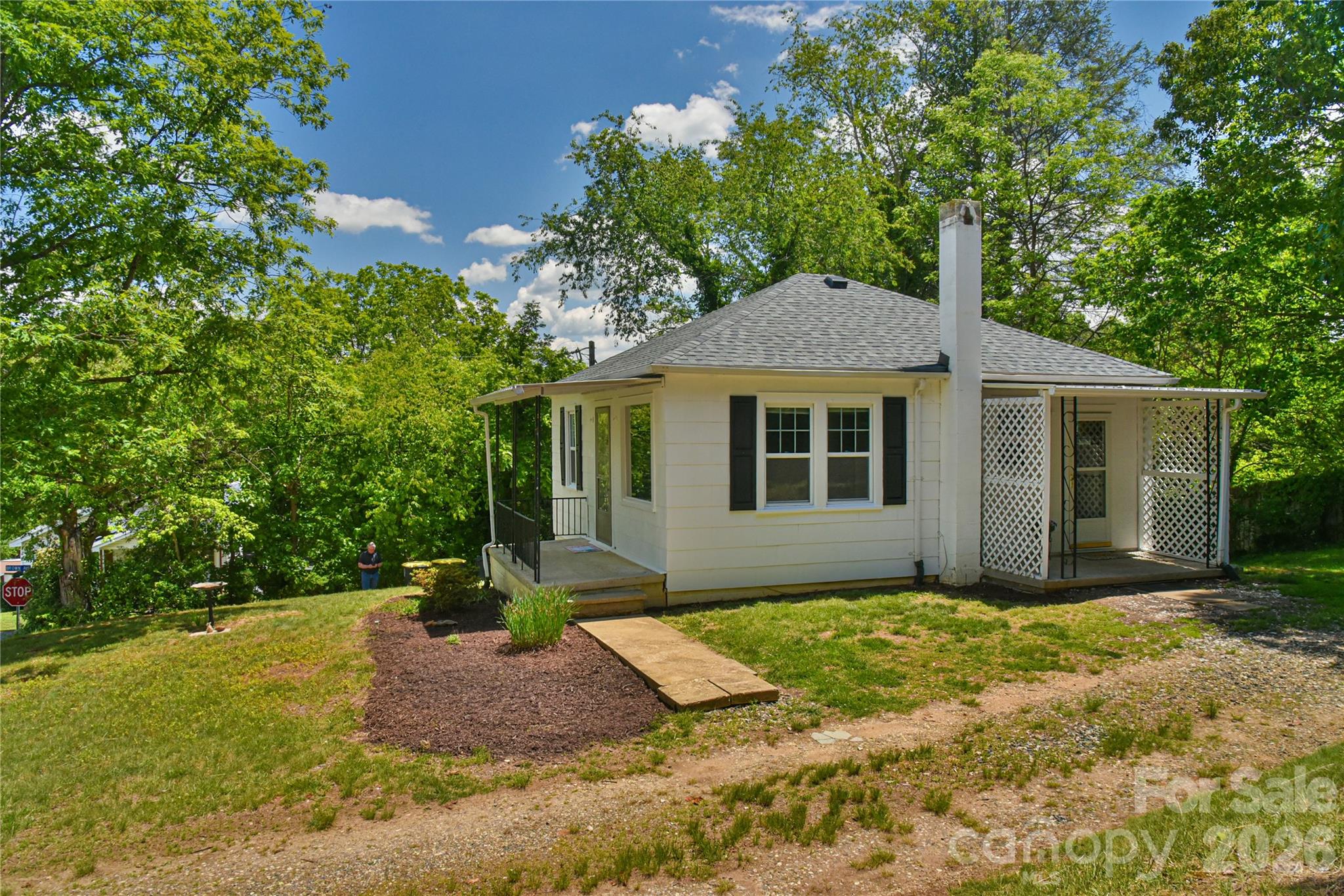 101 E Skyland Circle Asheville NC 28804
