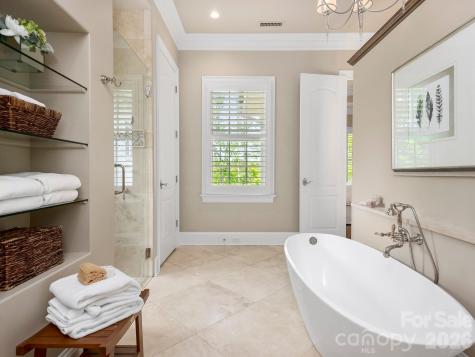 29 Stansbury Drive Asheville NC 28803