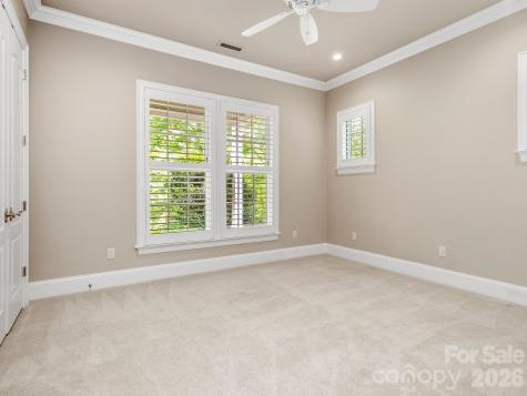 29 Stansbury Drive Asheville NC 28803