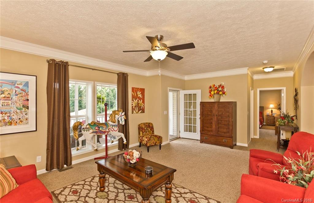 19 Meadow Ridge Drive Burnsville NC 28714