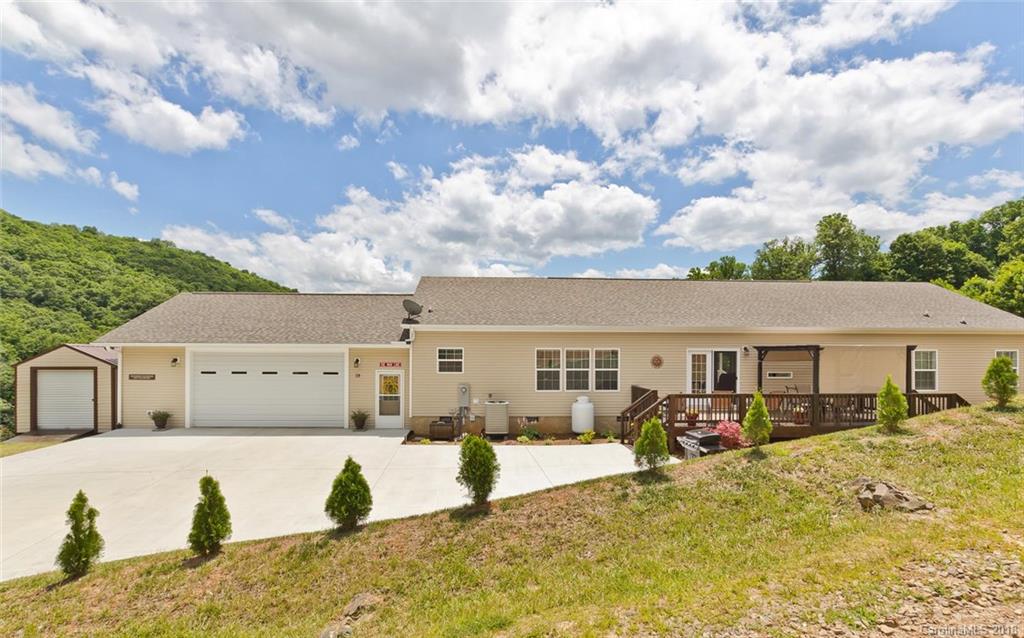 19 Meadow Ridge Drive Burnsville NC 28714