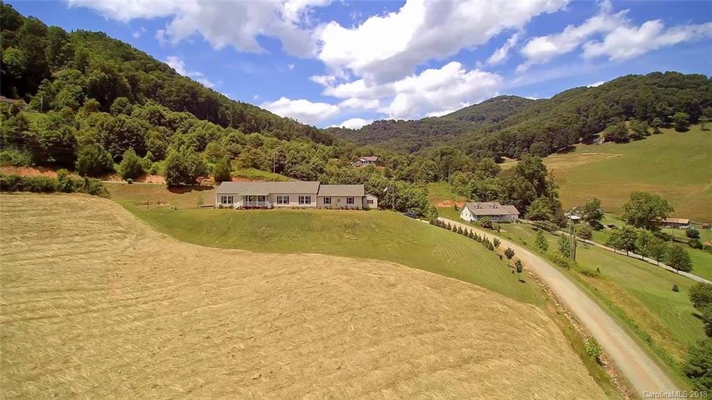 19 Meadow Ridge Drive Burnsville NC 28714