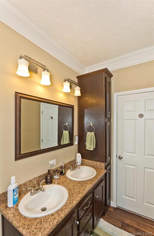 19 Meadow Ridge Drive Burnsville NC 28714