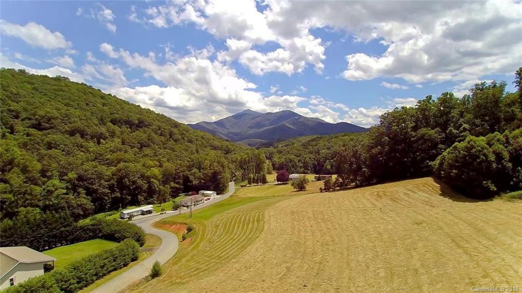 19 Meadow Ridge Drive Burnsville NC 28714