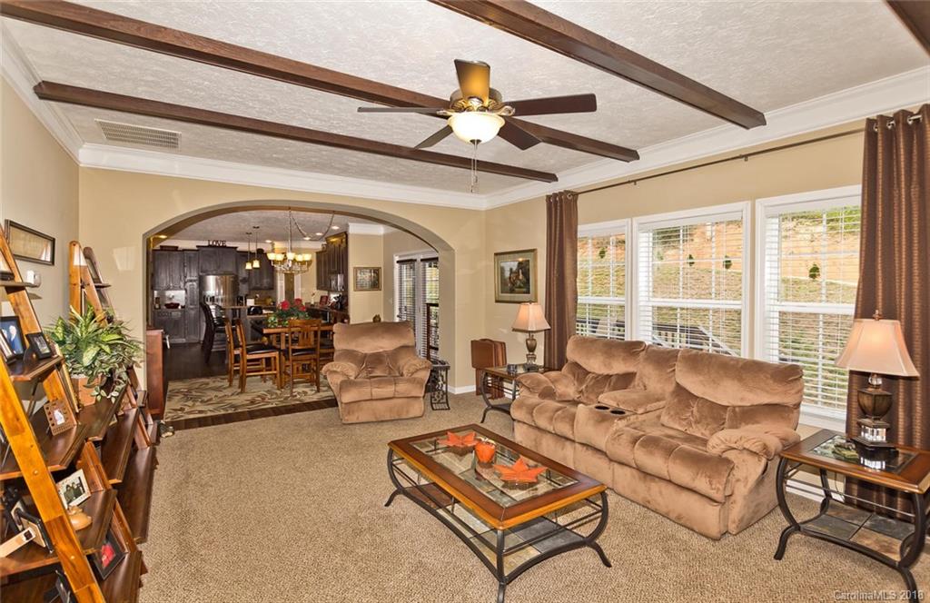 19 Meadow Ridge Drive Burnsville NC 28714