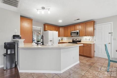 272 Rose Street Mooresville NC 28117