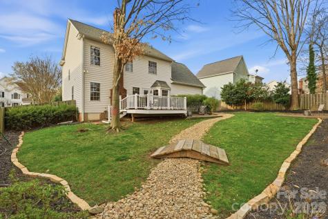272 Rose Street Mooresville NC 28117