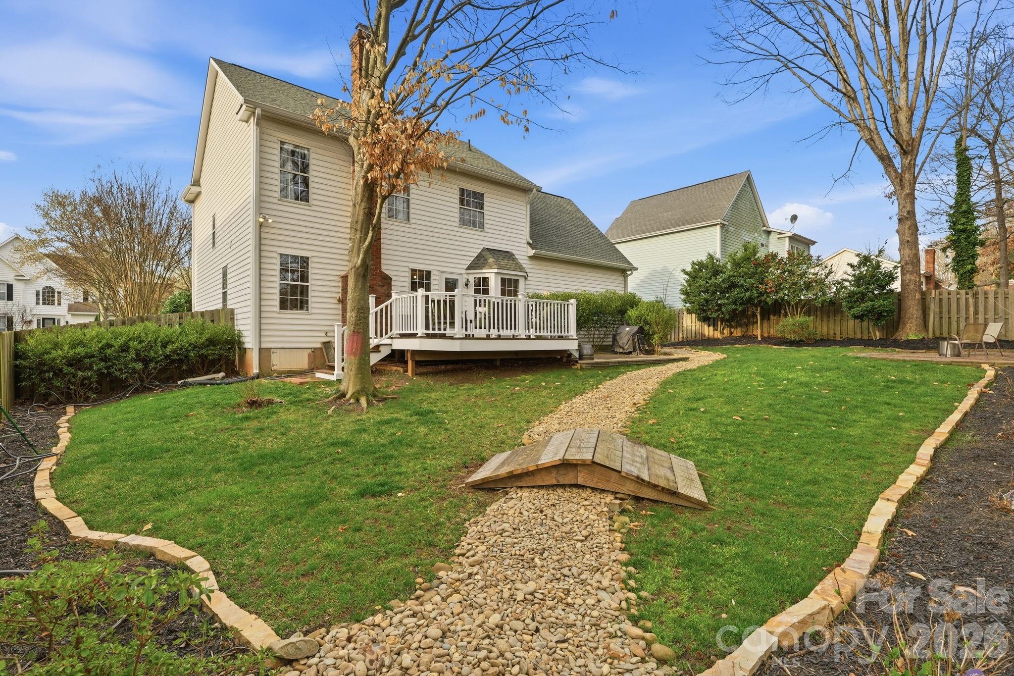 272 Rose Street Mooresville NC 28117