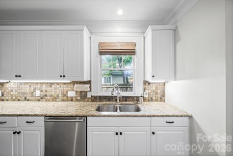 320 Westwood Avenue Charlotte NC 28203