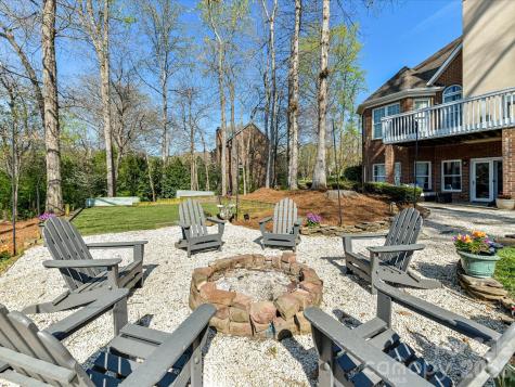 1320 Hudson Place Davidson NC 28036