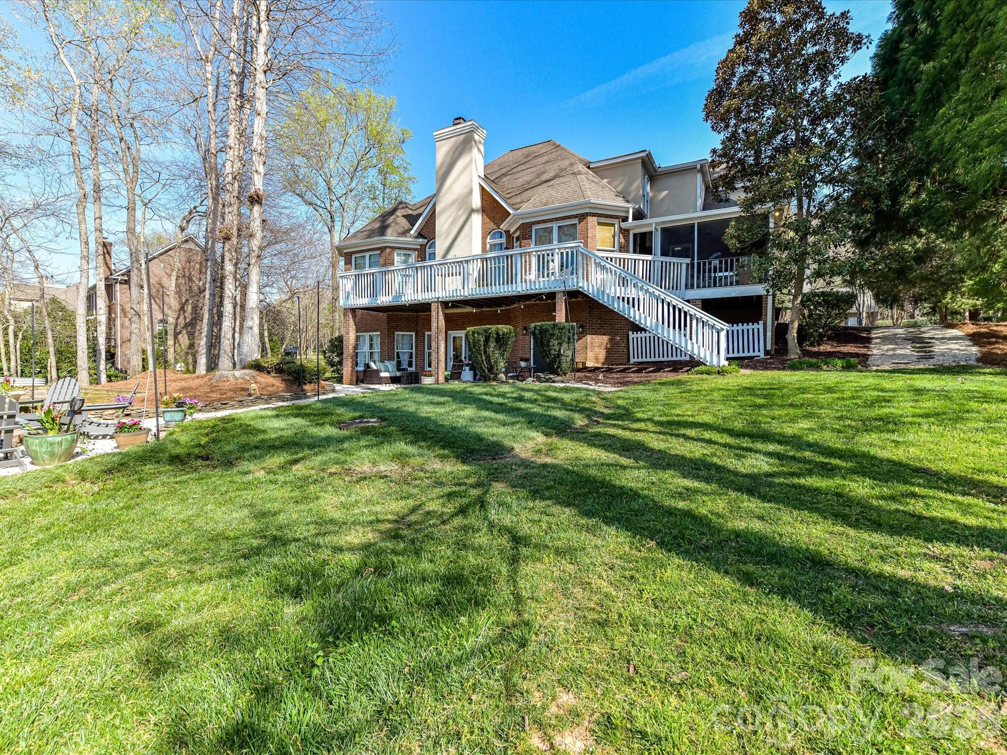 1320 Hudson Place Davidson NC 28036