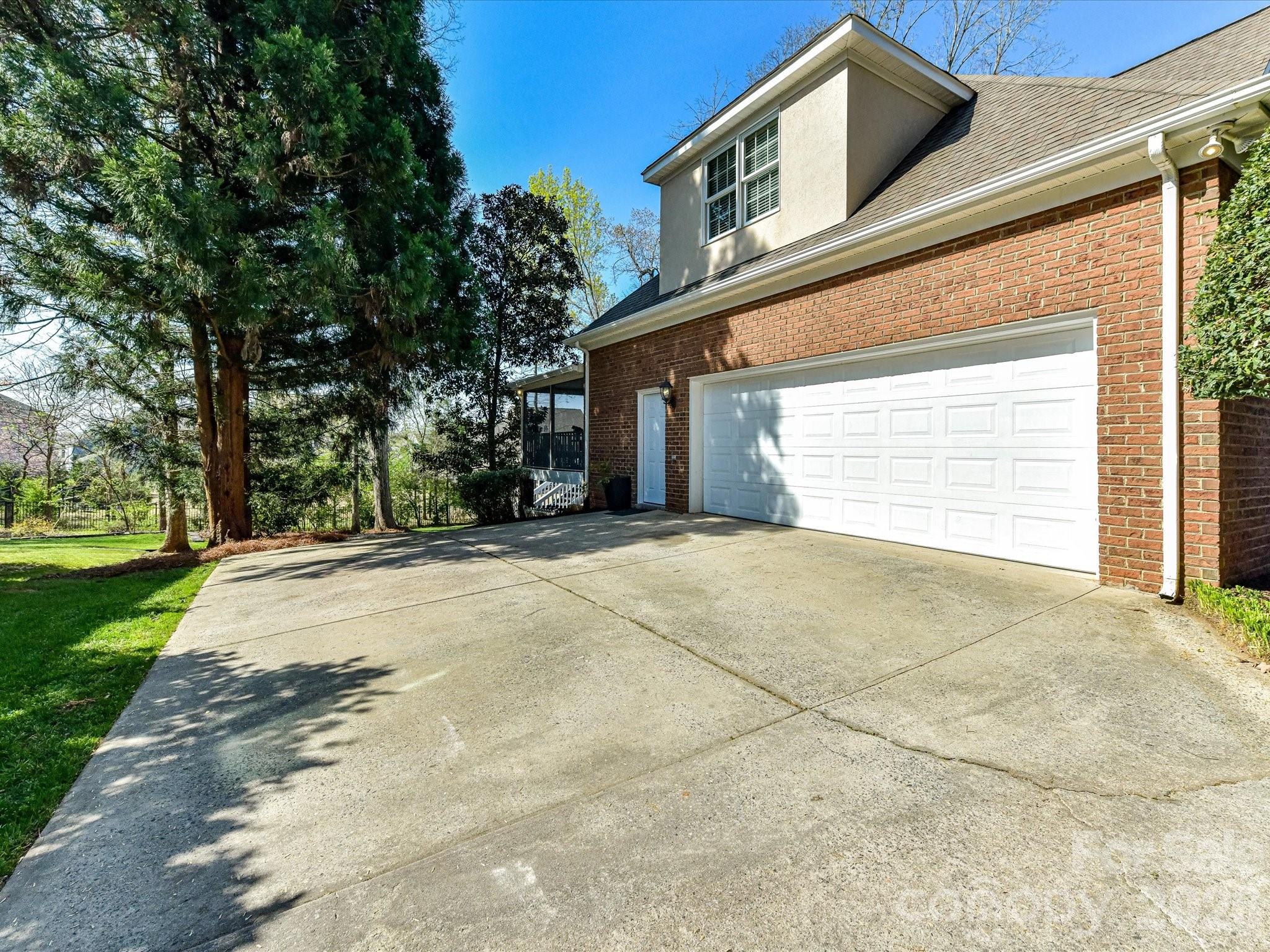 1320 Hudson Place Davidson NC 28036