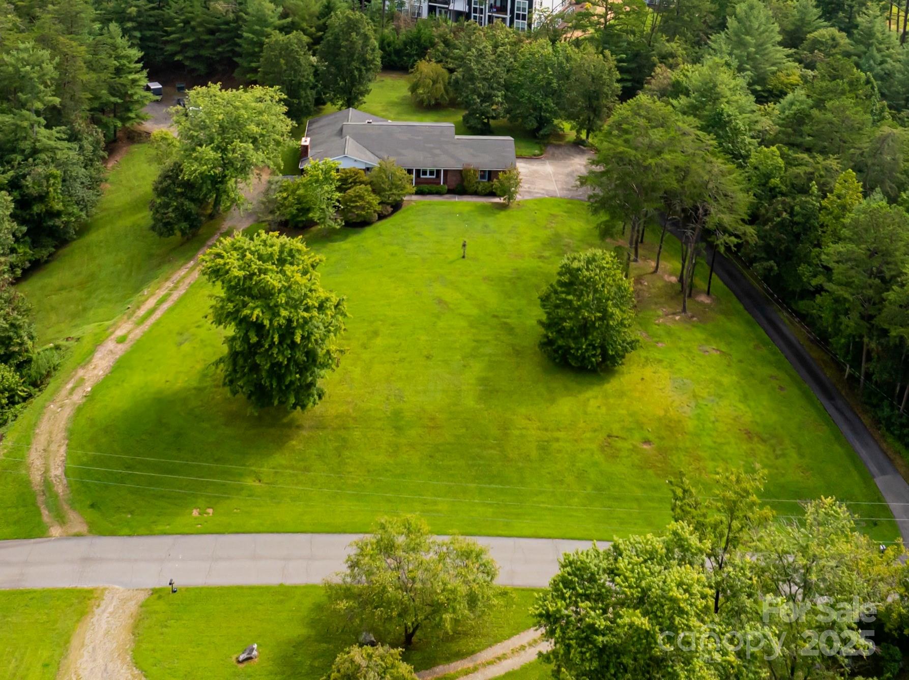 15 Lackey Lane Asheville NC 28804