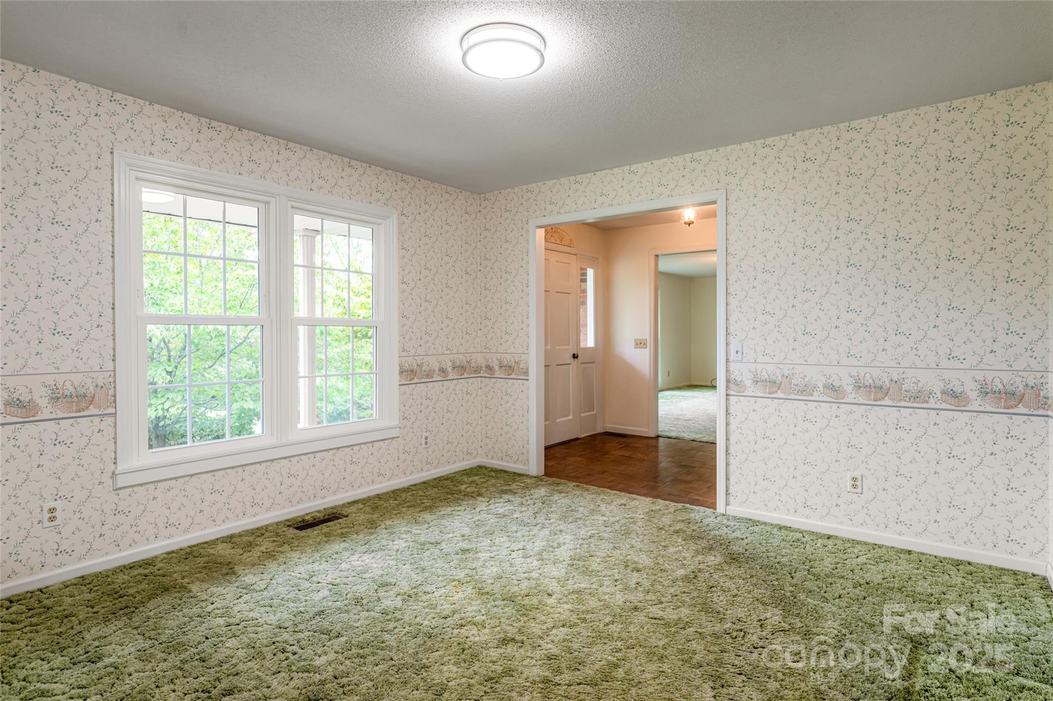 15 Lackey Lane Asheville NC 28804