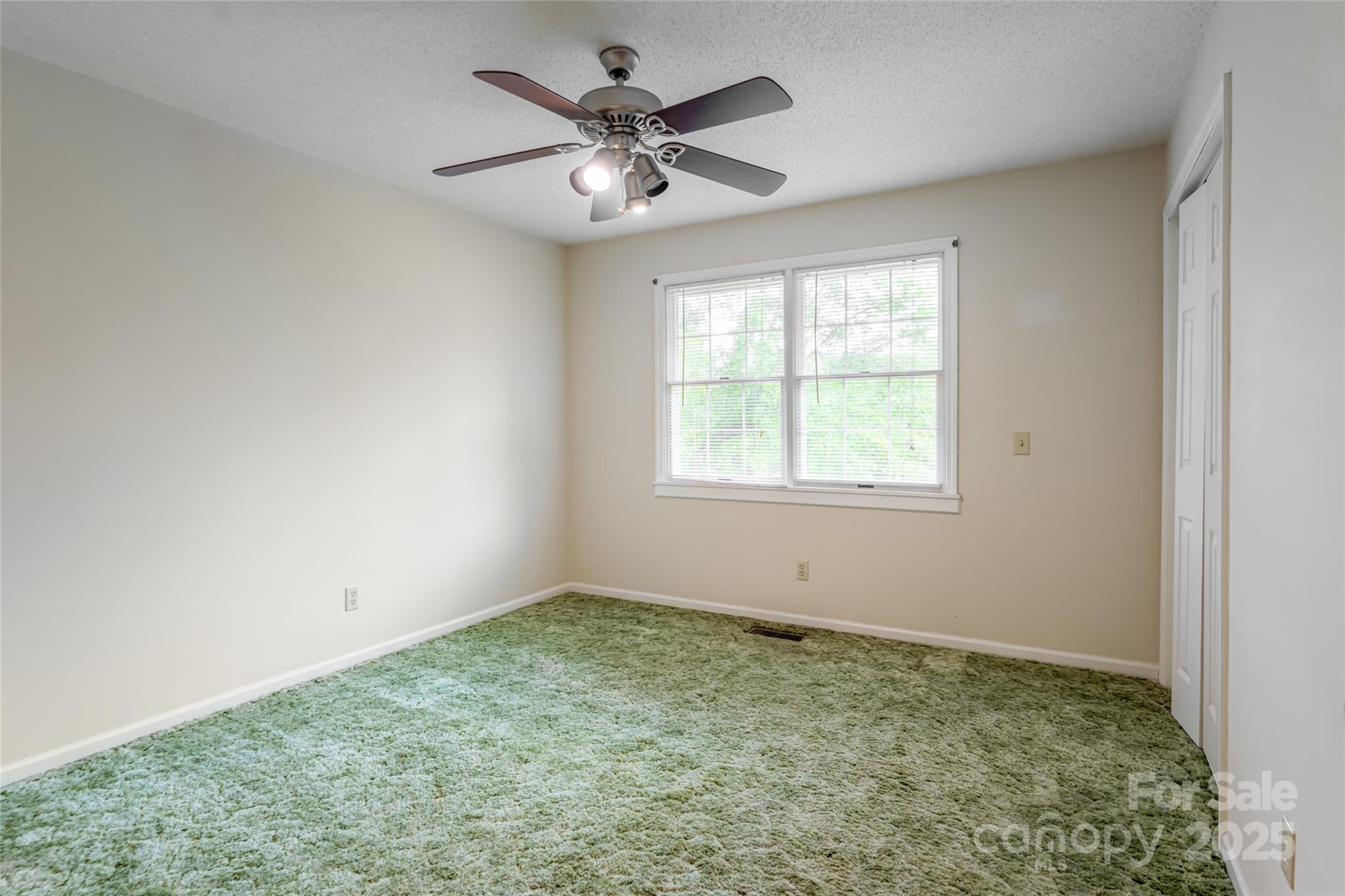 15 Lackey Lane Asheville NC 28804