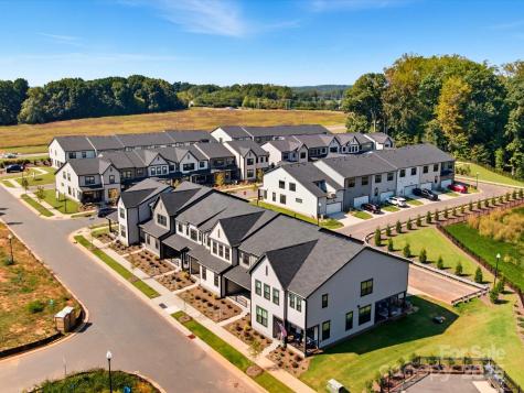 217 Halemarg Drive Belmont NC 28012