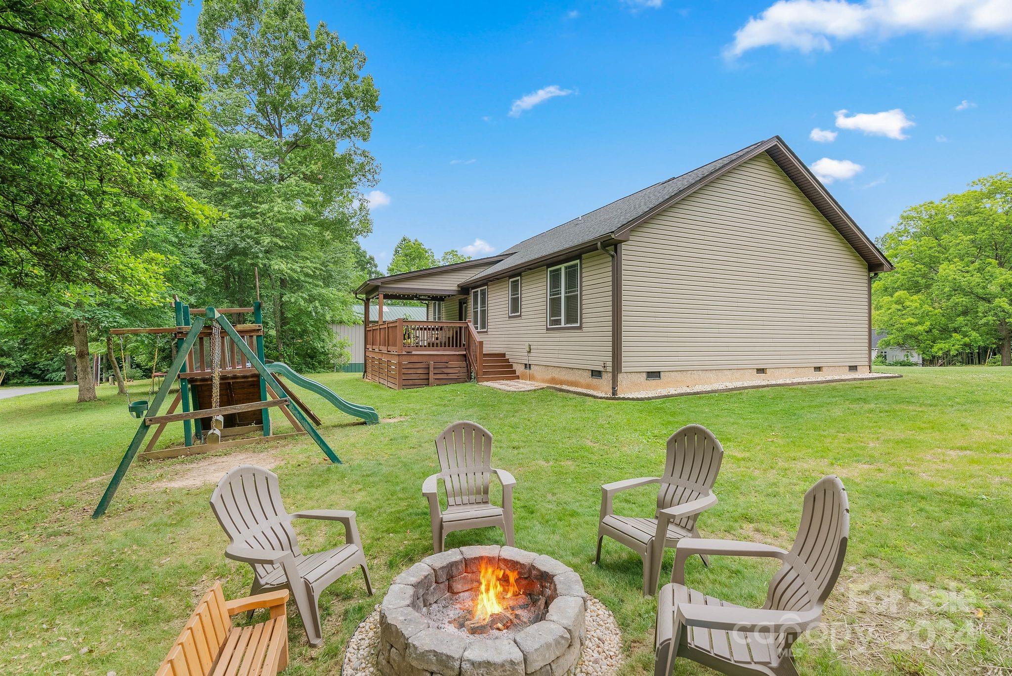 17 Oatgrass Lane Candler NC 28715