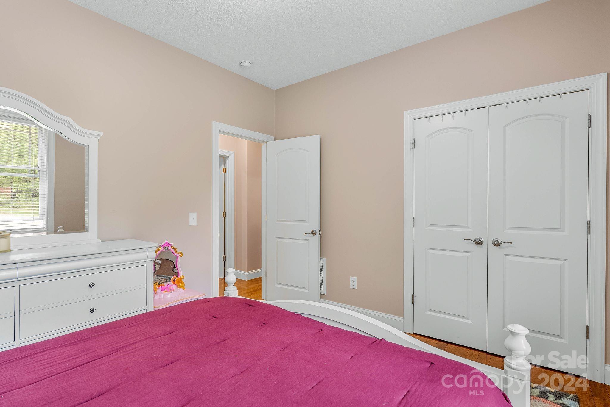 17 Oatgrass Lane Candler NC 28715