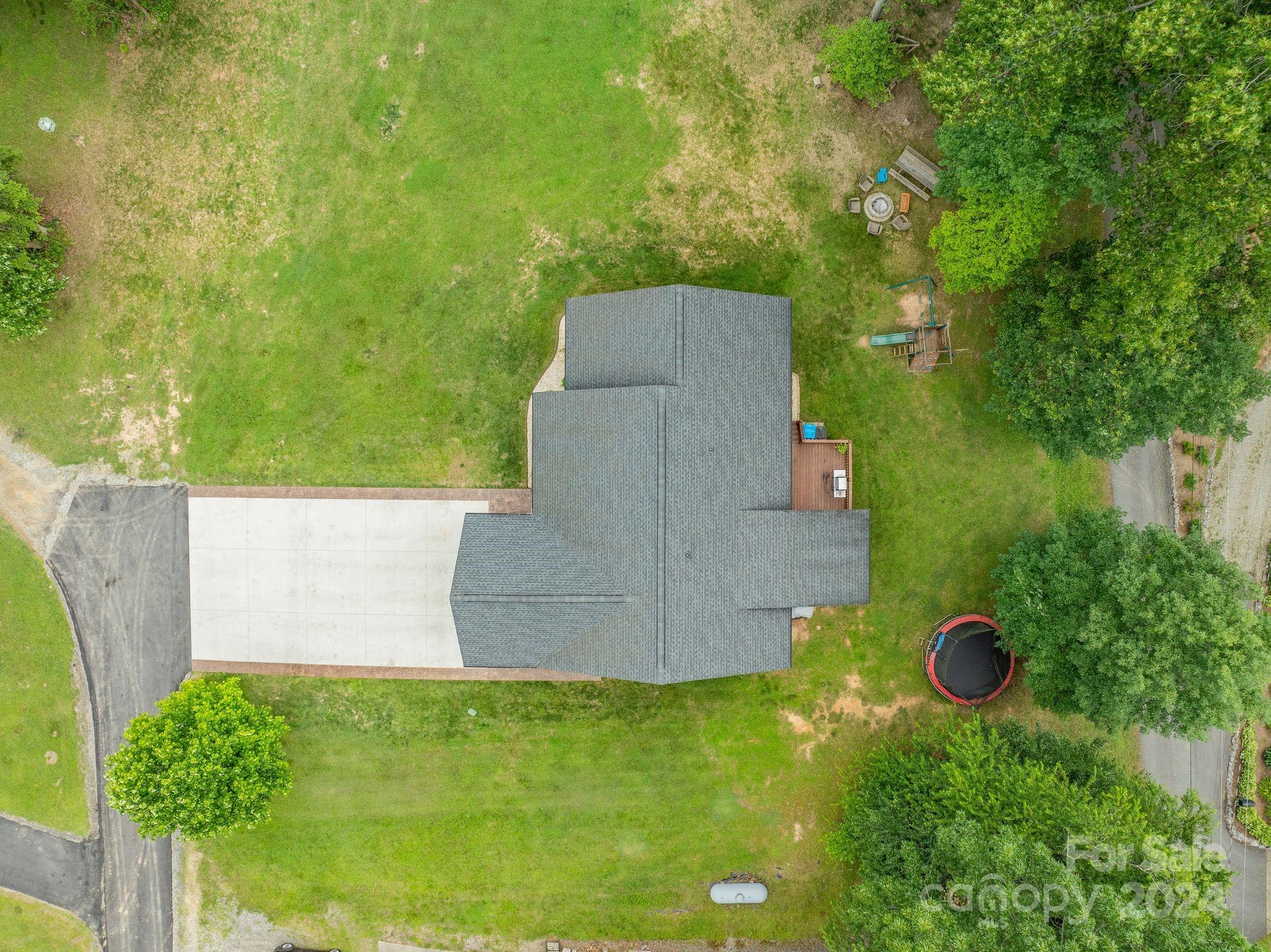 17 Oatgrass Lane Candler NC 28715
