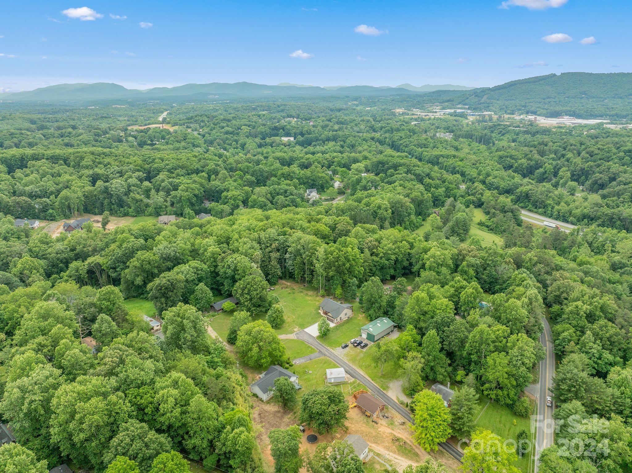 17 Oatgrass Lane Candler NC 28715