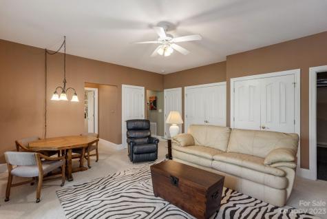 103 Trumpet Lane Asheville NC 28803