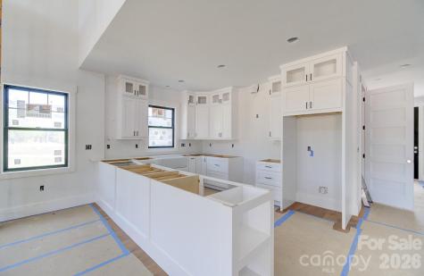 18 S Martha Kate Drive Hendersonville NC 28792