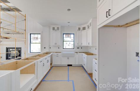 18 S Martha Kate Drive Hendersonville NC 28792