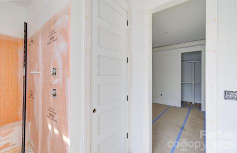 18 S Martha Kate Drive Hendersonville NC 28792