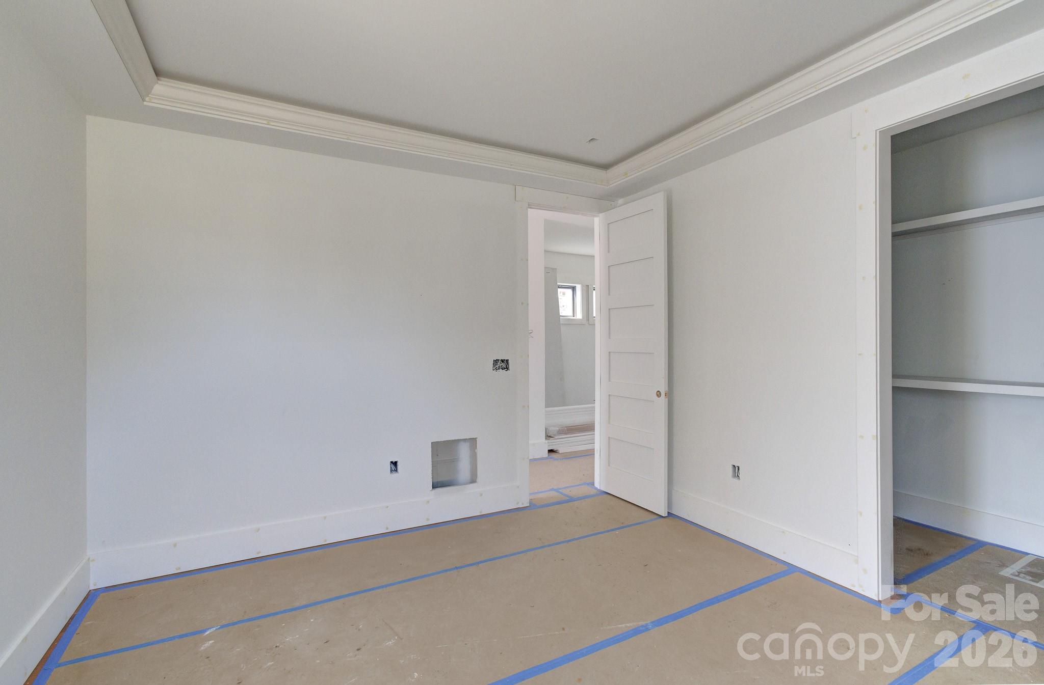 18 S Martha Kate Drive Hendersonville NC 28792
