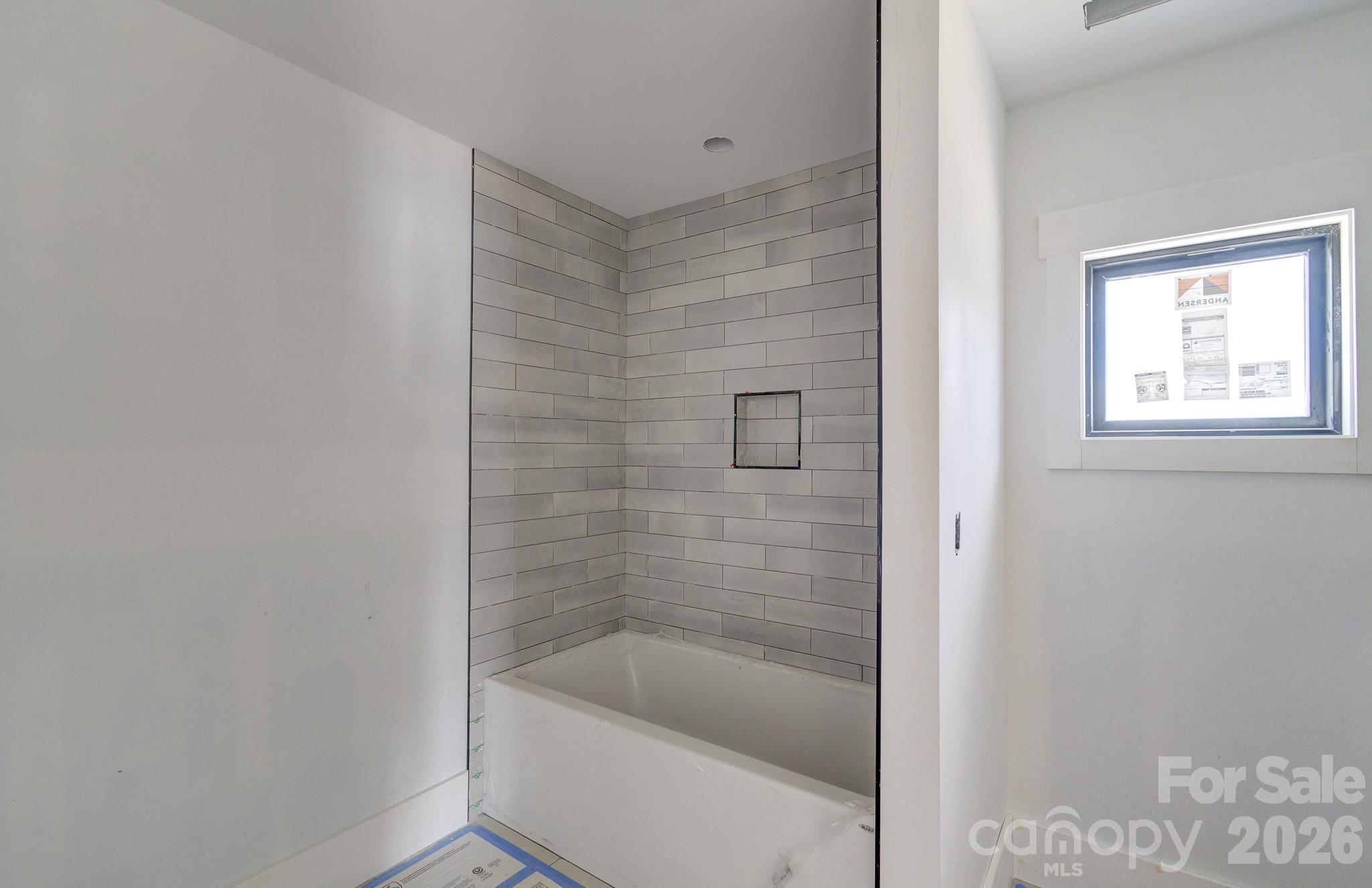 18 S Martha Kate Drive Hendersonville NC 28792