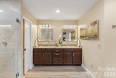 174 Garnet Rock Trail Highlands NC 28741