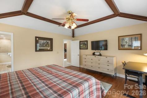 174 Garnet Rock Trail Highlands NC 28741
