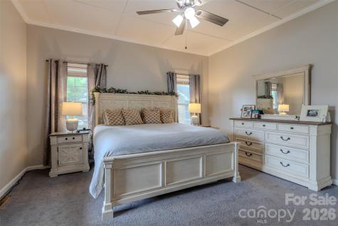 505 W Mountain Street Kings Mountain NC 28086