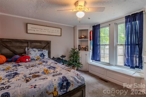 505 W Mountain Street Kings Mountain NC 28086