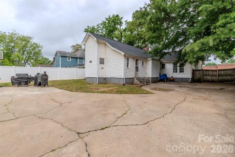 505 W Mountain Street Kings Mountain NC 28086