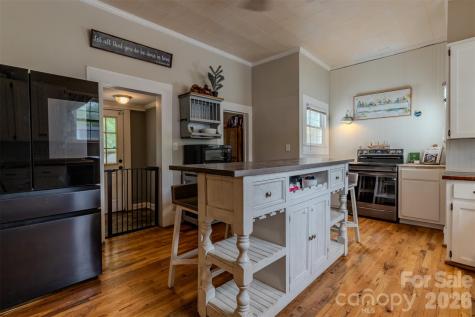 505 W Mountain Street Kings Mountain NC 28086