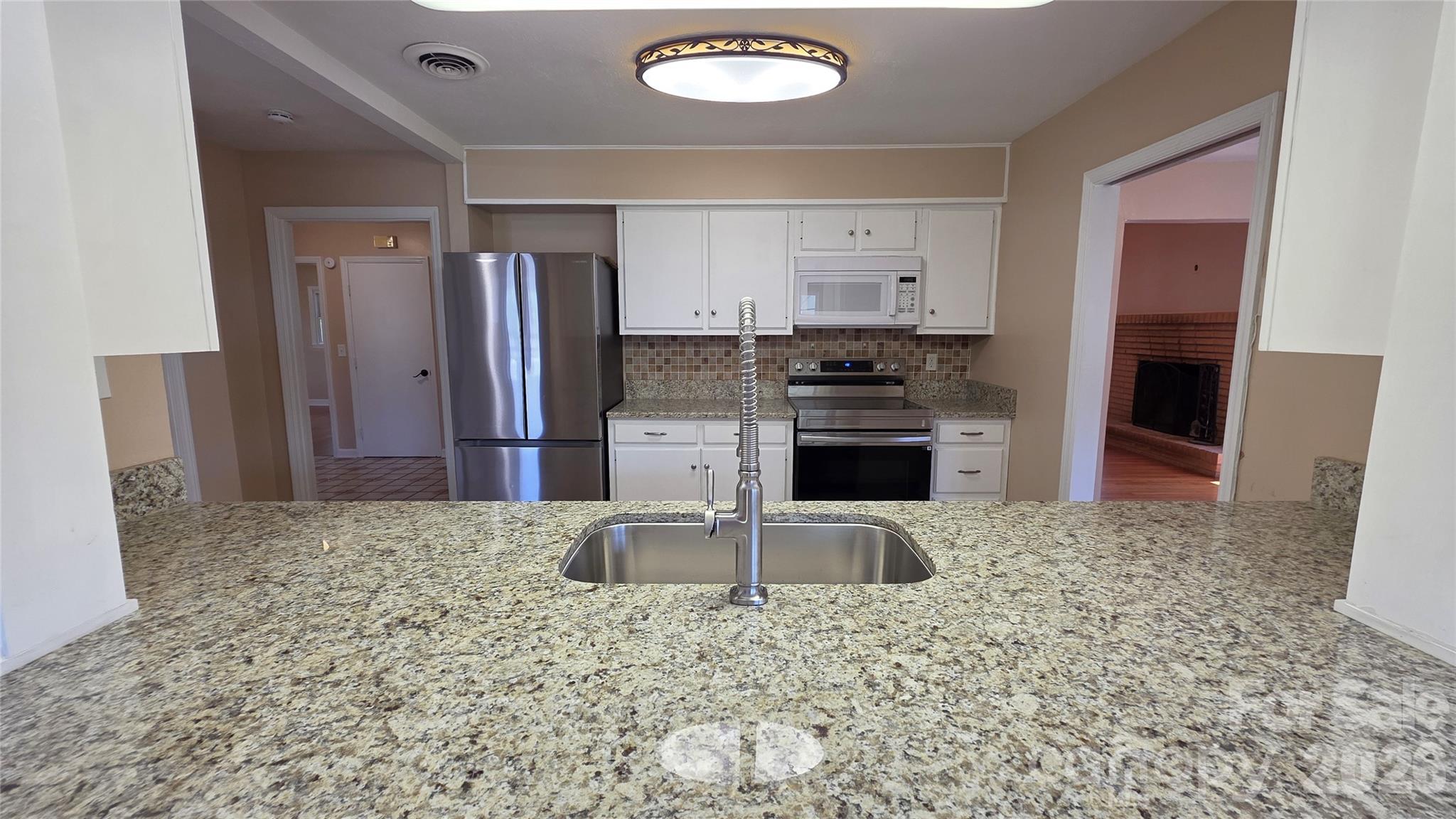 1627 Greenville Highway Hendersonville NC 28792